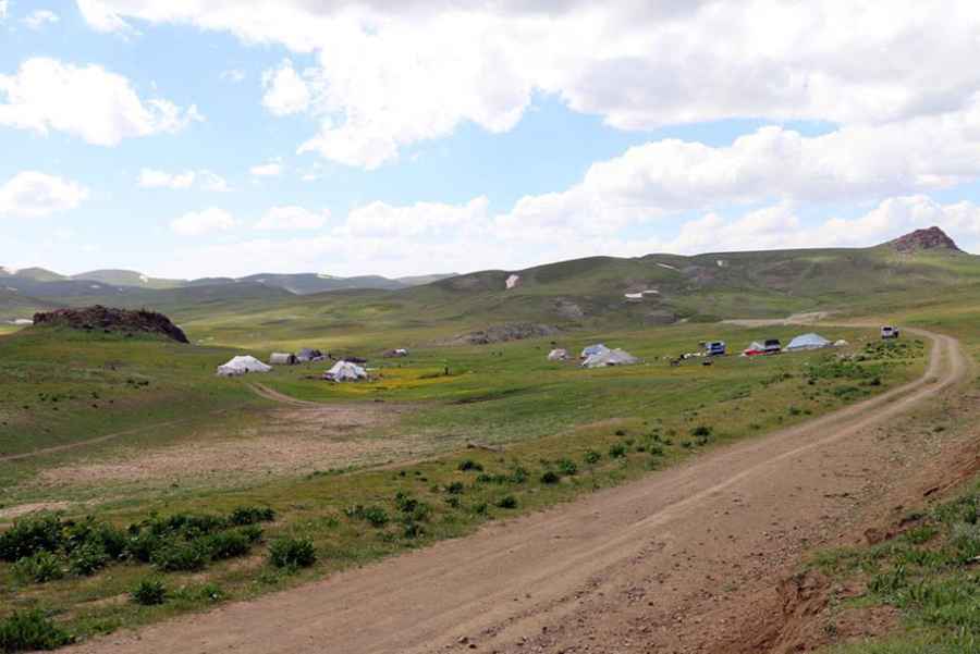 Where is Nebirnav Yaylasi?