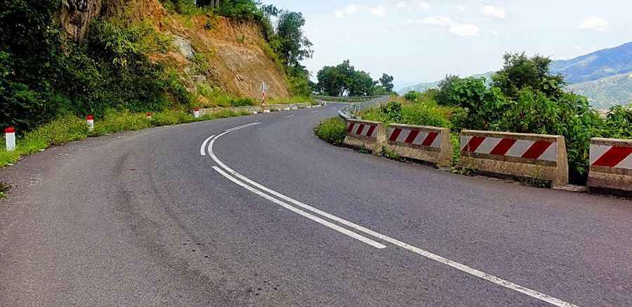 Where is Ngoan Muc Pass?