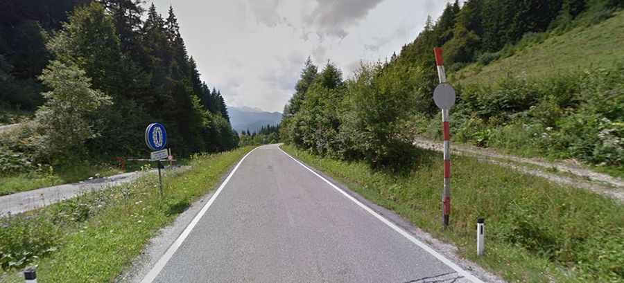 Where is Niederalpl Pass?