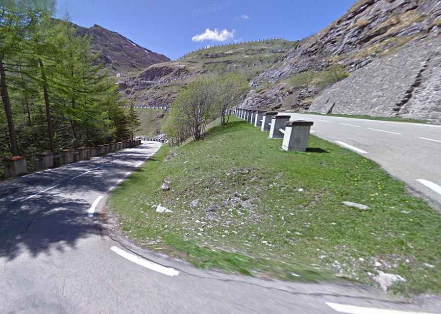 Where is Pas du Paradis?