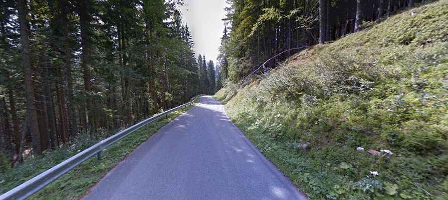 Where is Pavlic Pass?