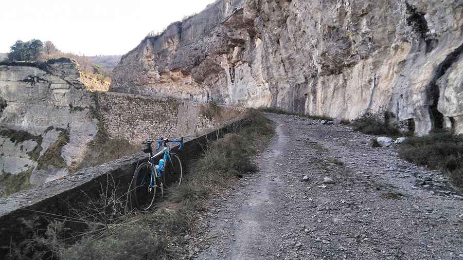 Where is Peña Angulo?