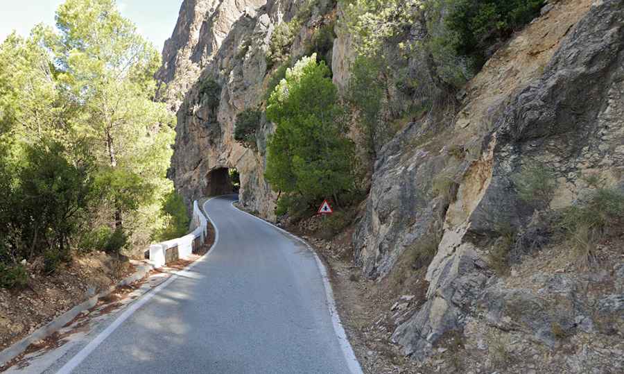 Where is Puerto de Tiscar?