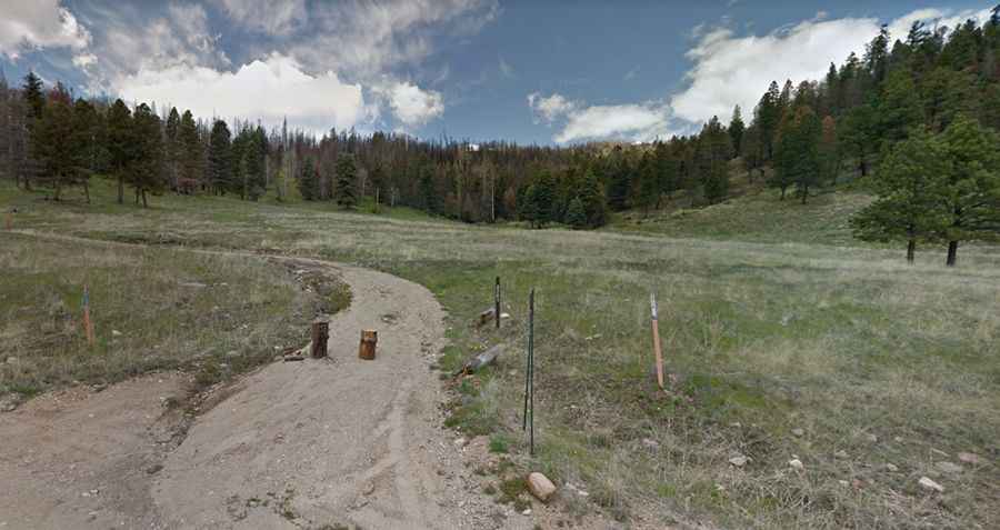 Where is Redondo Peak?