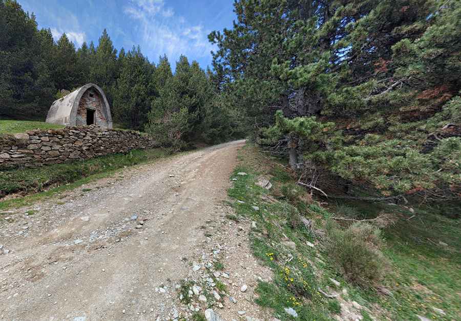 Where is Refugi de Comes de Rubio?