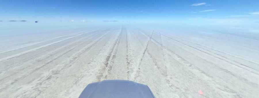 Where is Salar de Uyuni?