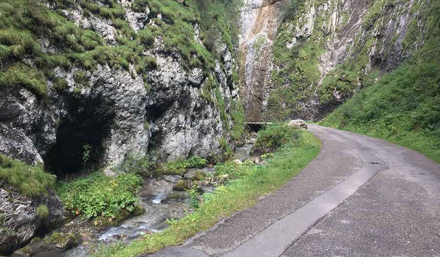 Where is Serrai di Sottoguda?