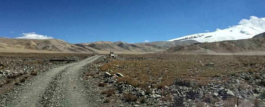 Where is Shimo Lake?