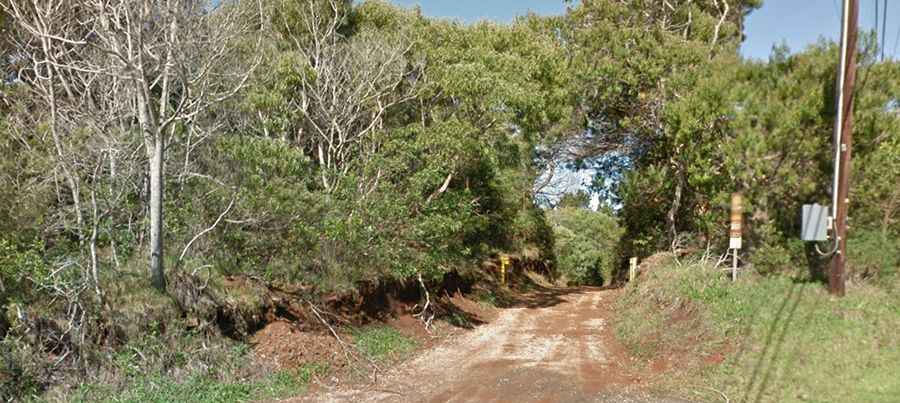 Where is the Polihale Ridge Road?