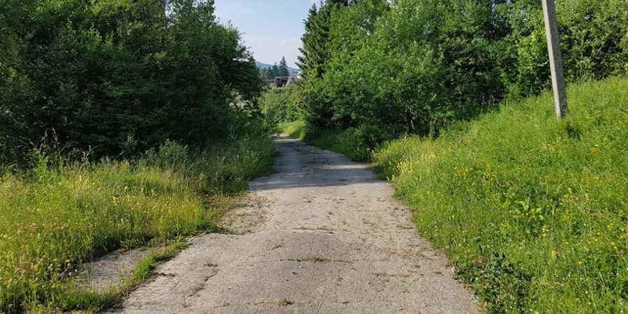 Where is Veretsky Pass?