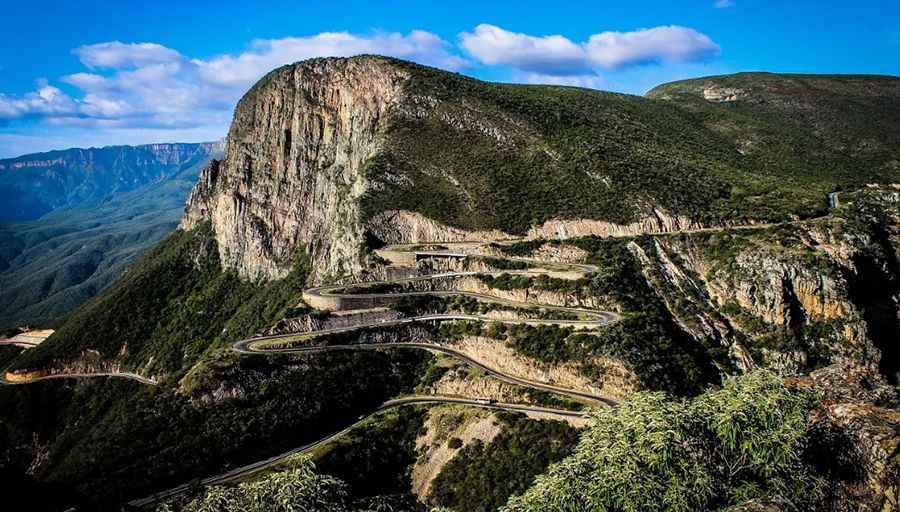 Why is it called Serra da Leba?