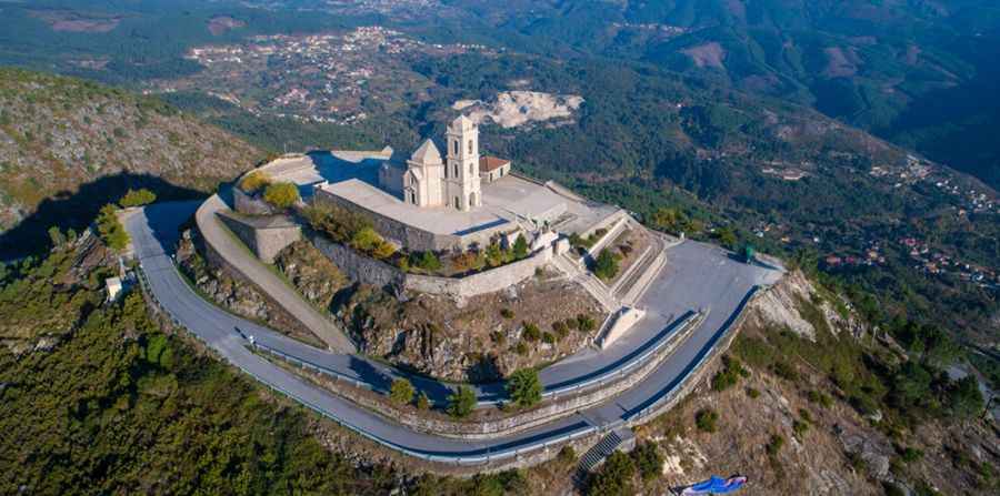 Why is Monte Farinha famous?