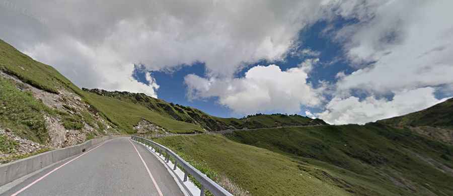 Wuling Pass is the highest paved road in Taiwan