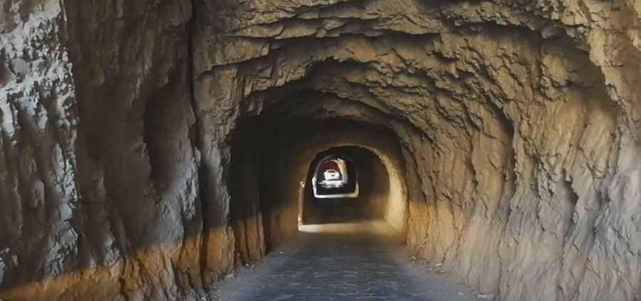 Youzhuda Grand Canyon Wall Road is a drive you'll never forget